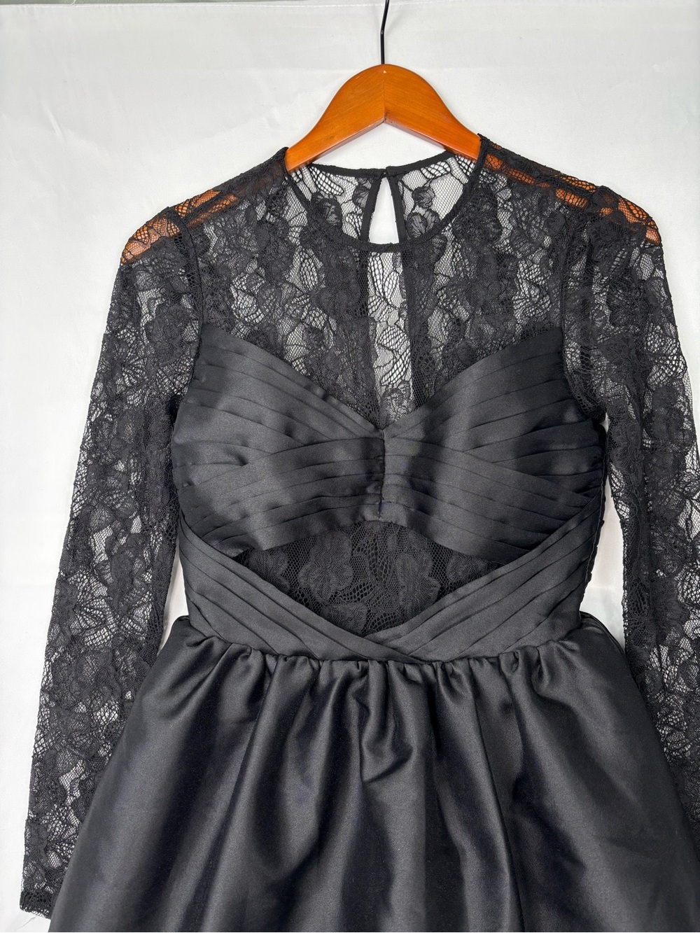 NEW Self Portrait Black Taffeta Lace Mini Dress Size 4 Bubble Hem Long Sleeve - Picture 2 of 7